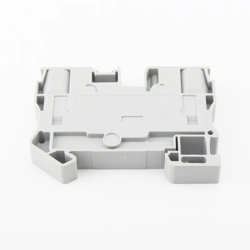 Alimentation PT 10 via le bornier sur rail Din