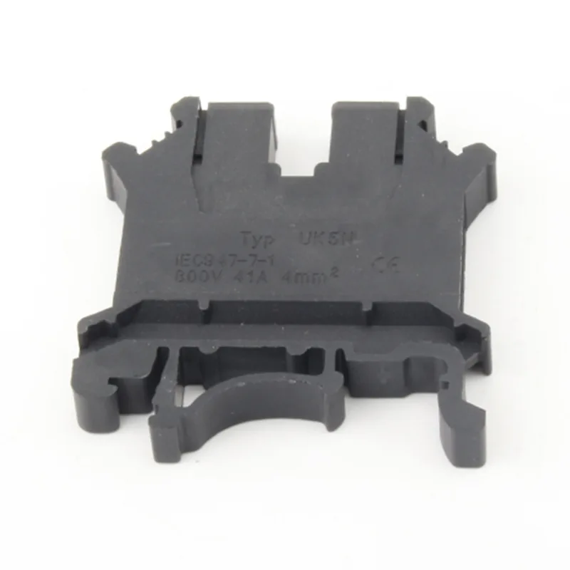 Bornier ferroviaire britannique 5N Din